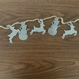 Metal Christmas garland
